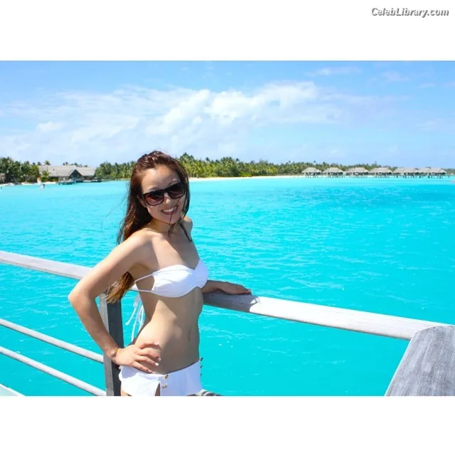 Charlet Chung photo 1 of 49
