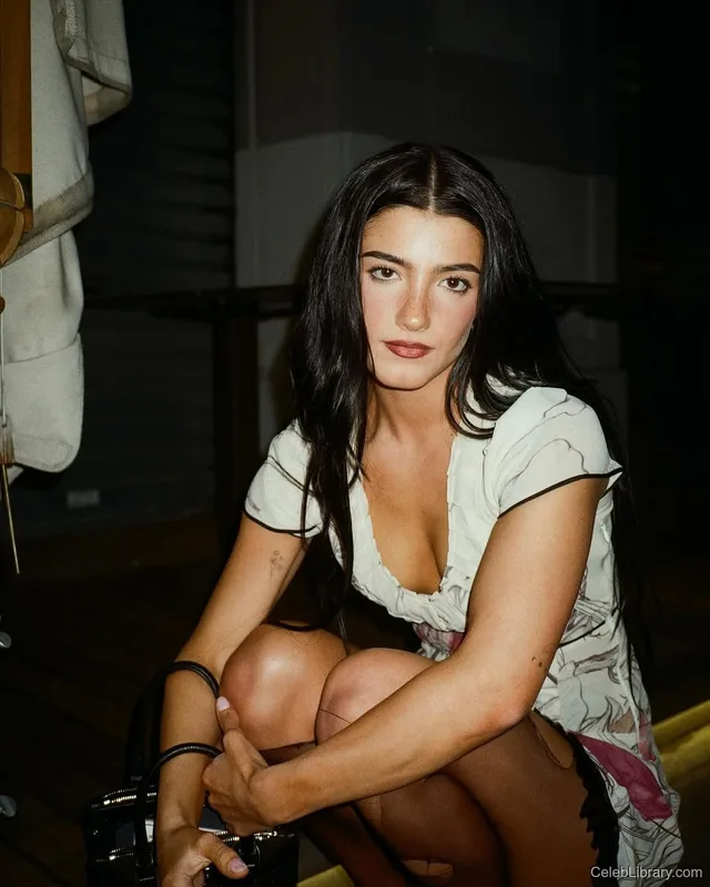 Charli Damelio photo 10 of 3196