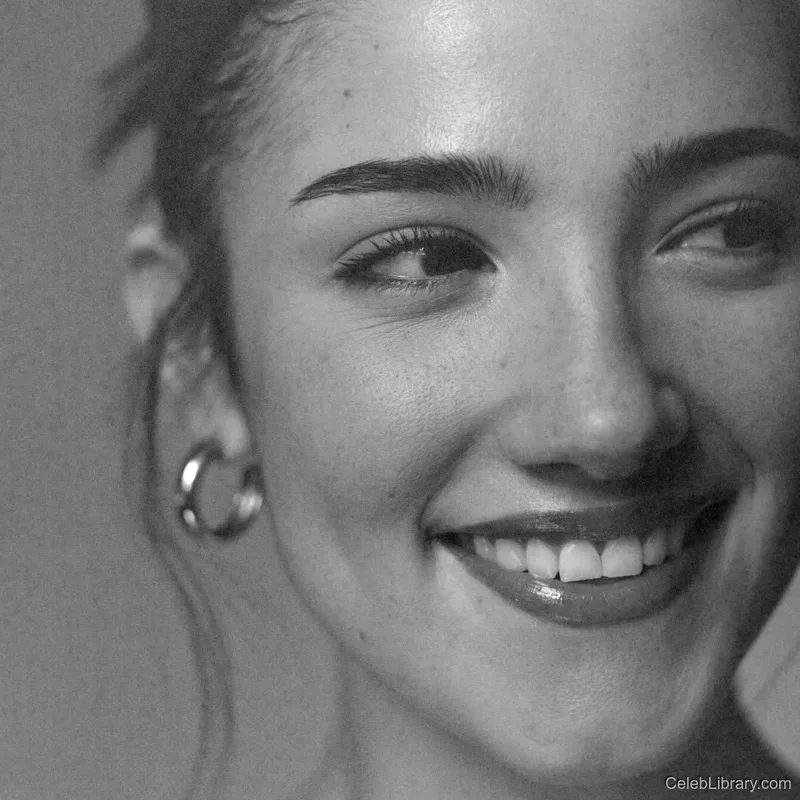 Charli Damelio photo 3 of 3196
