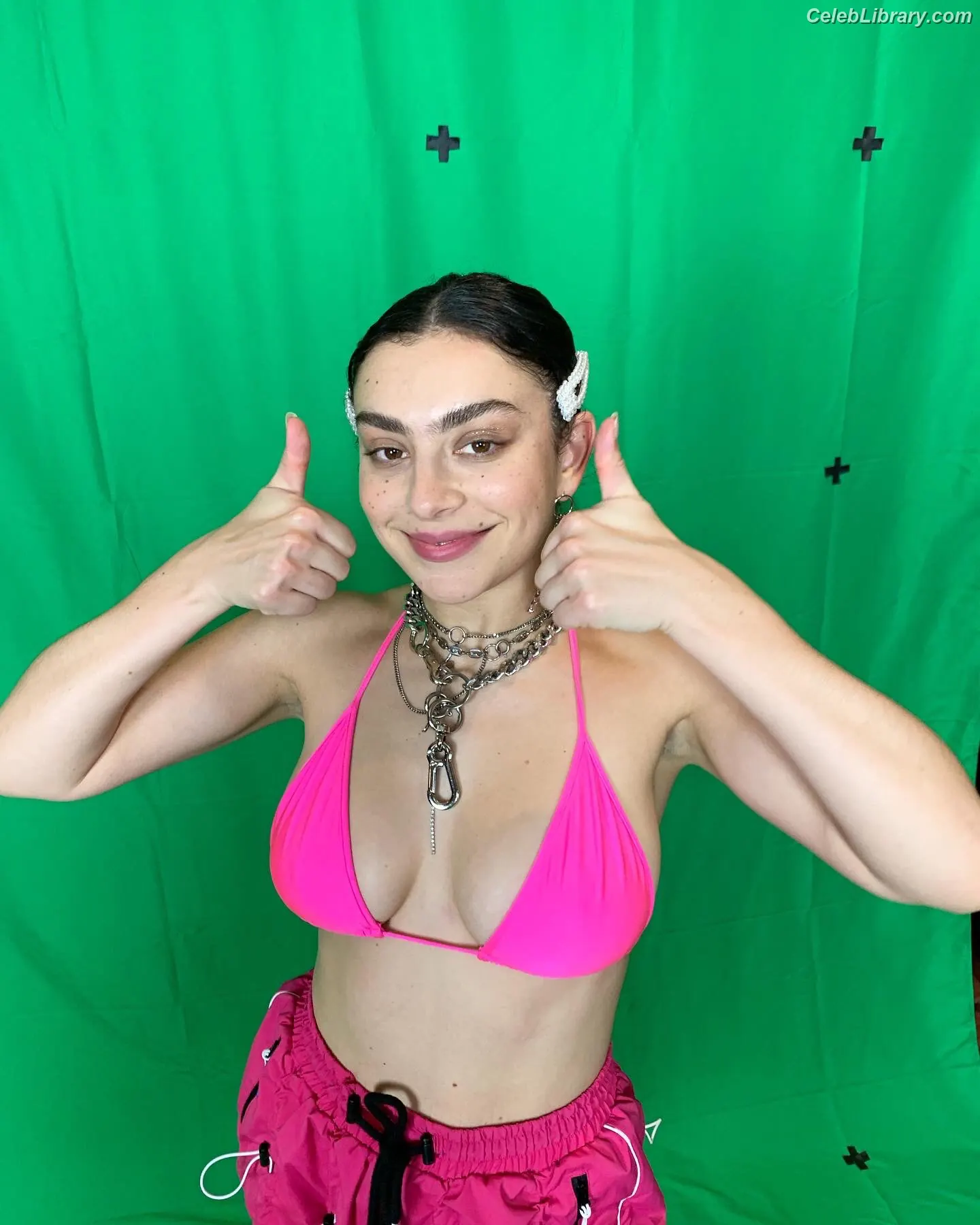 Charli XCX photo 15 of 2648