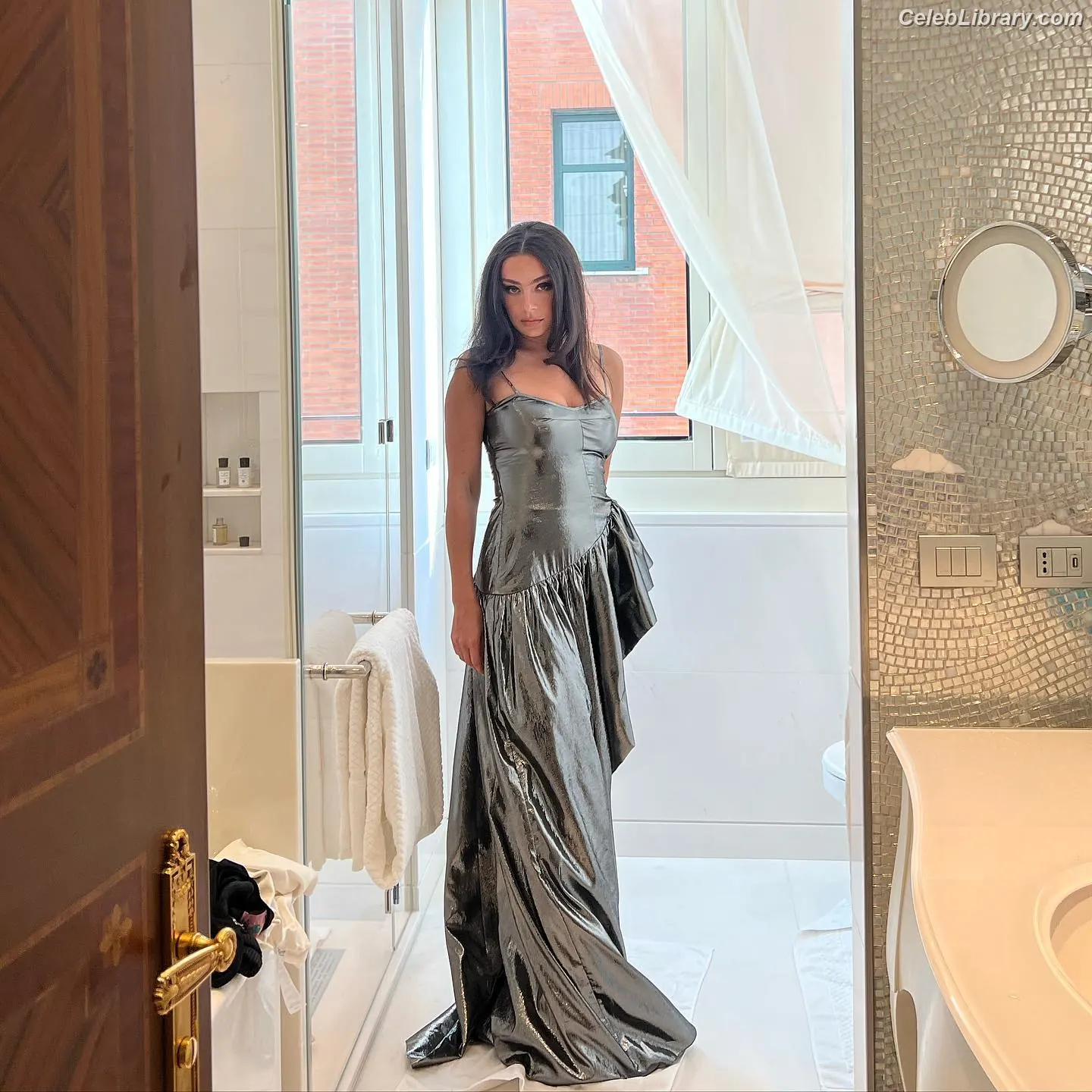 Charli XCX photo 5 of 2648
