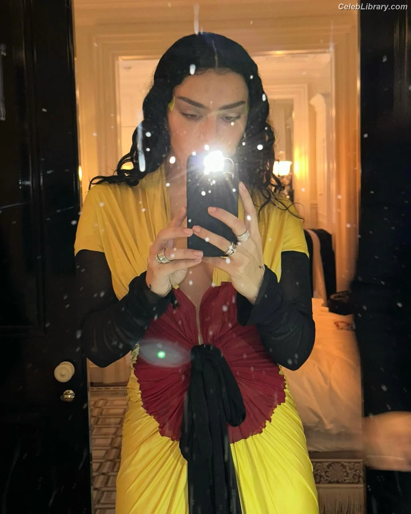 Charli XCX photo 14 of 2648