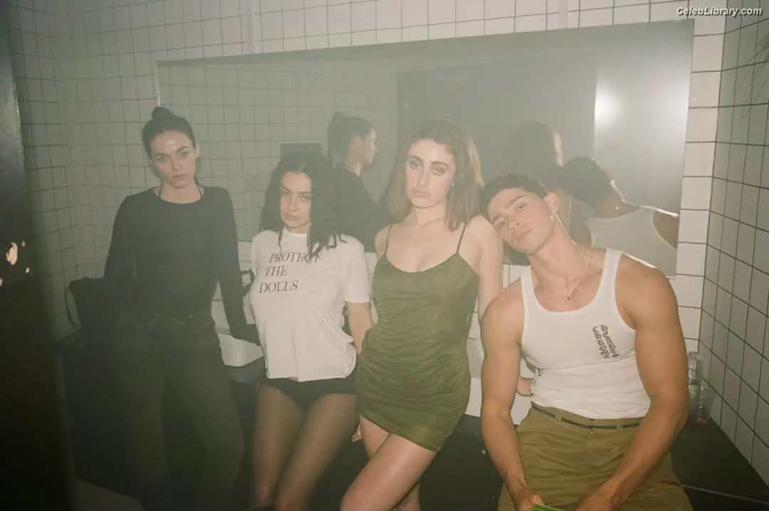 Charli XCX photo 17 of 2648