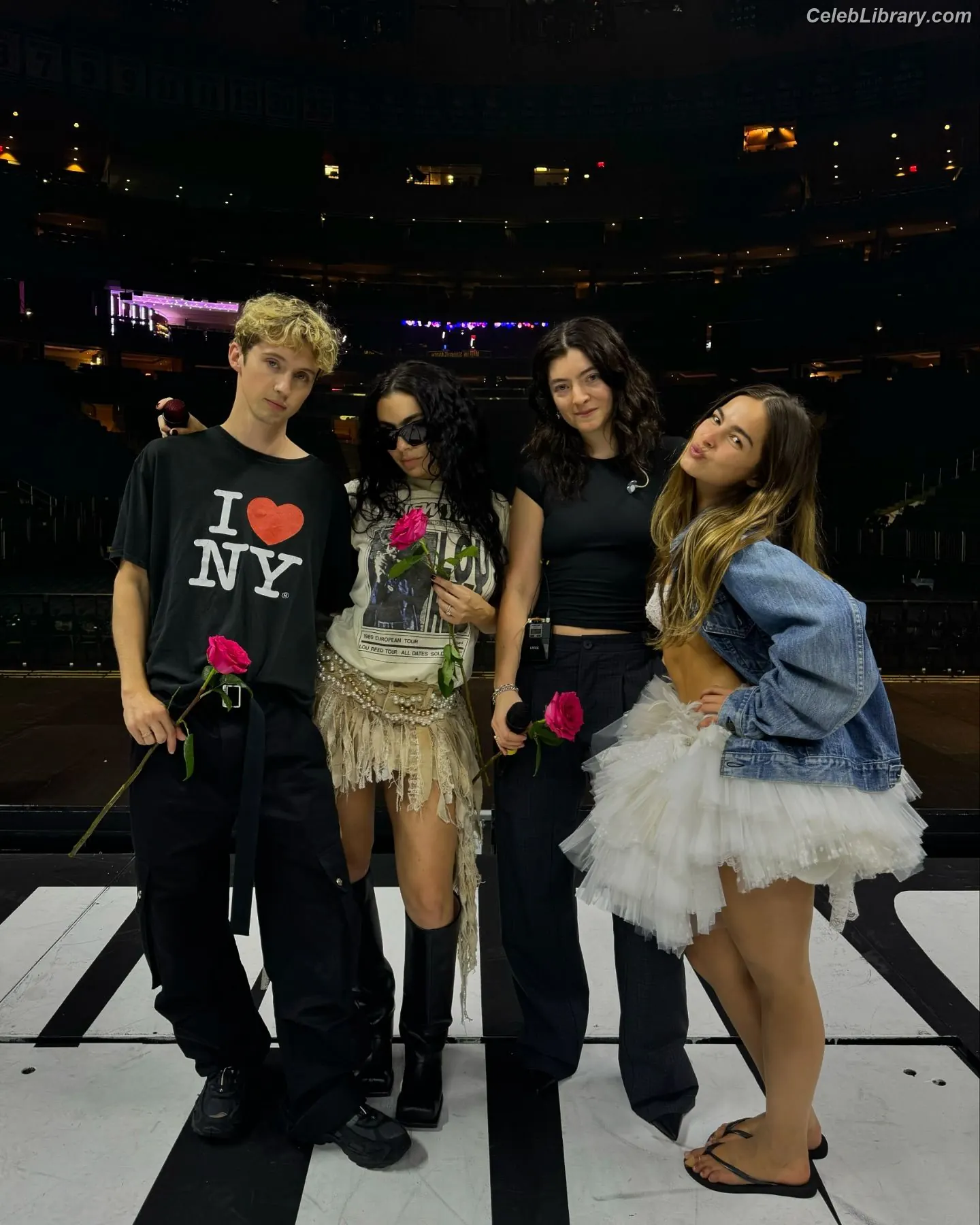 Charli XCX photo 23 of 2648