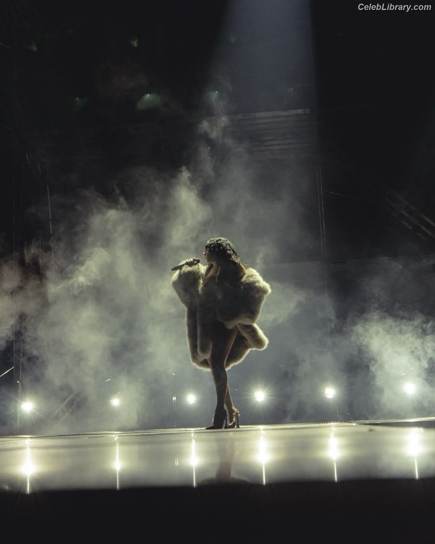 Charli XCX photo 4 of 2648