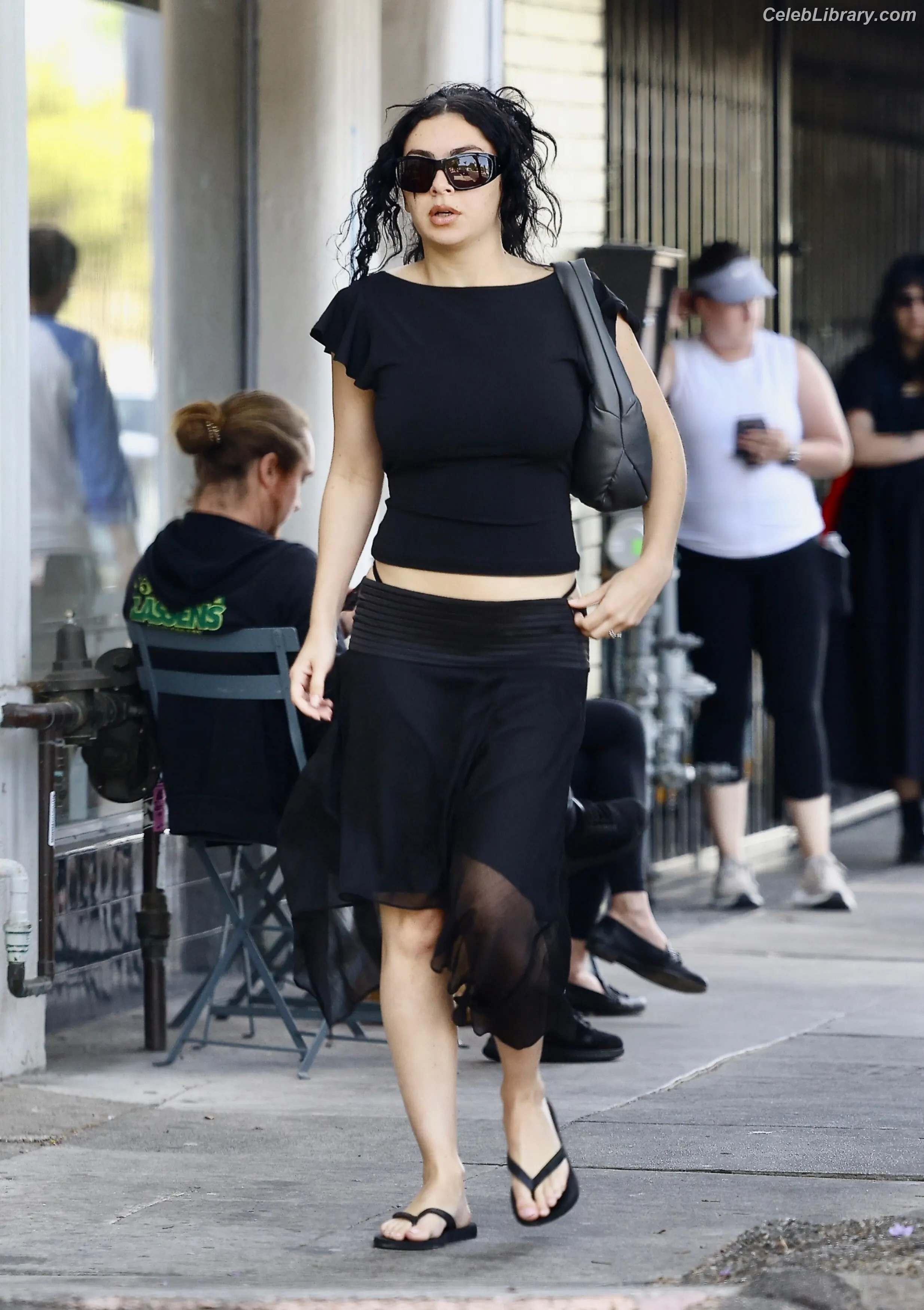 Charli XCX photo 6 of 2648
