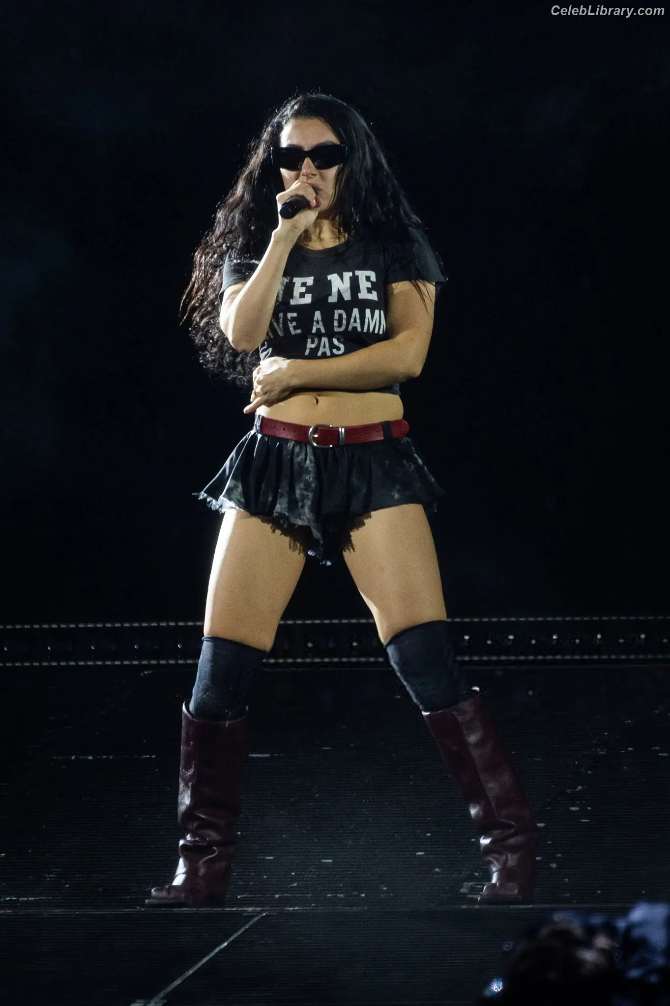 Charli XCX photo 6 of 2648