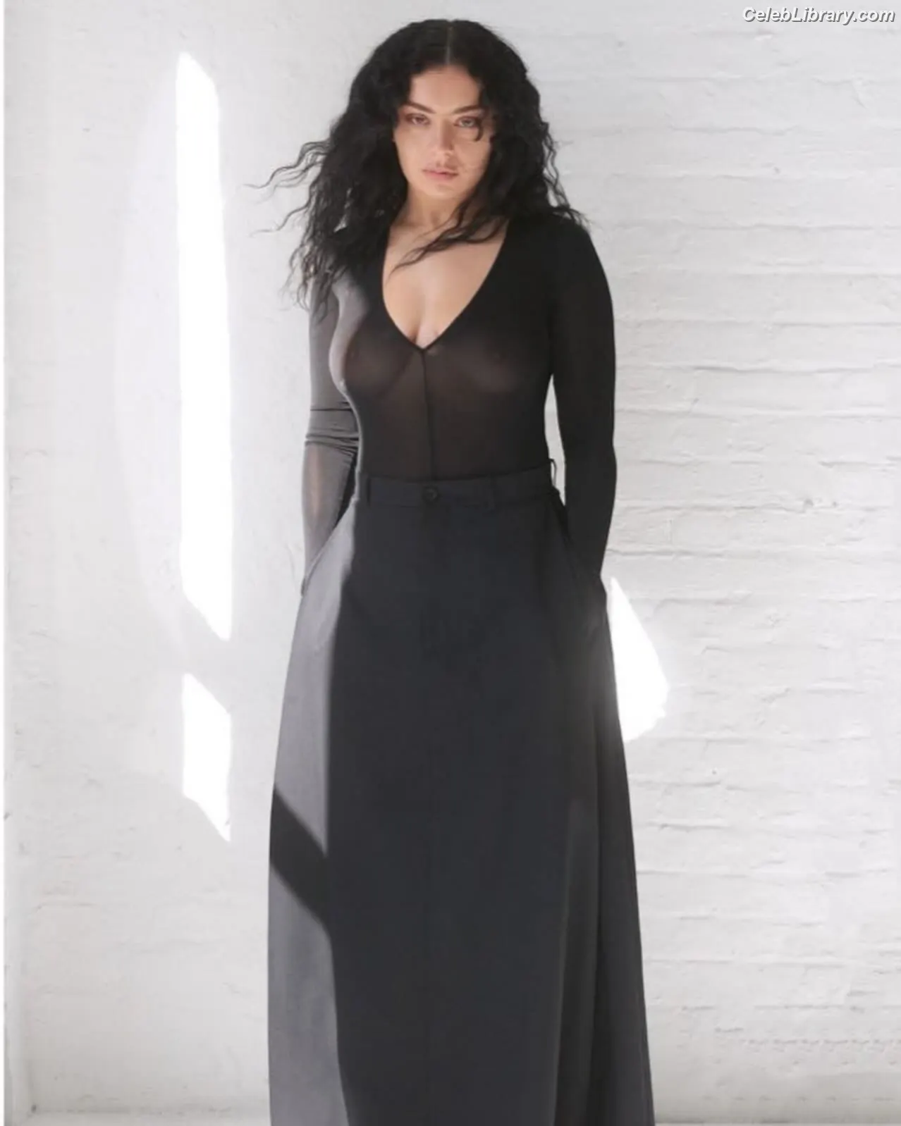 Charli XCX photo 3 of 2648