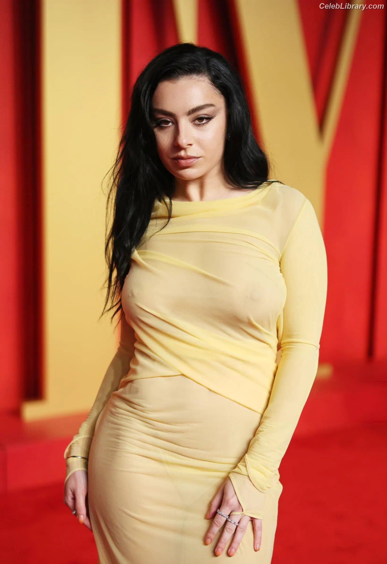 Charli XCX photo 13 of 2648