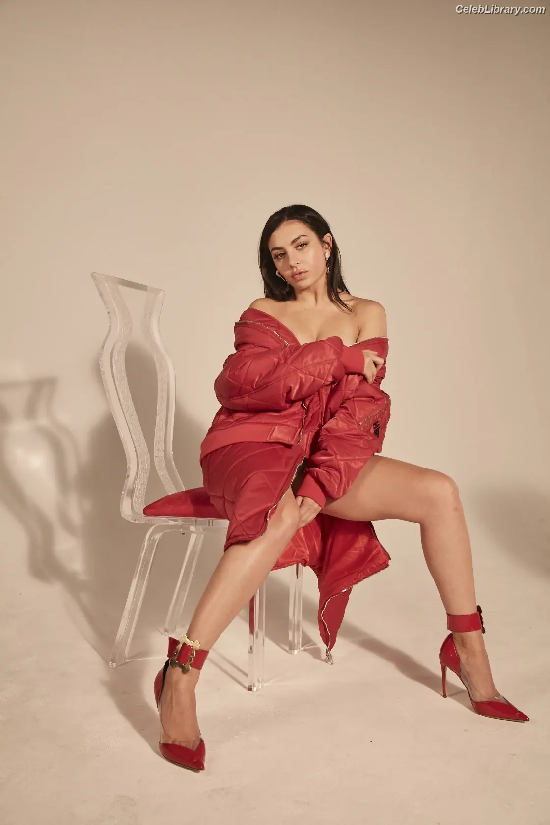 Charli XCX photo 17 of 2648