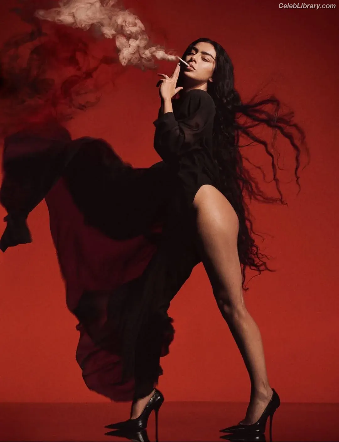 Charli XCX photo 9 of 2648