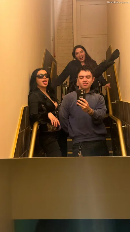 Charli XCX photo 14 of 2701