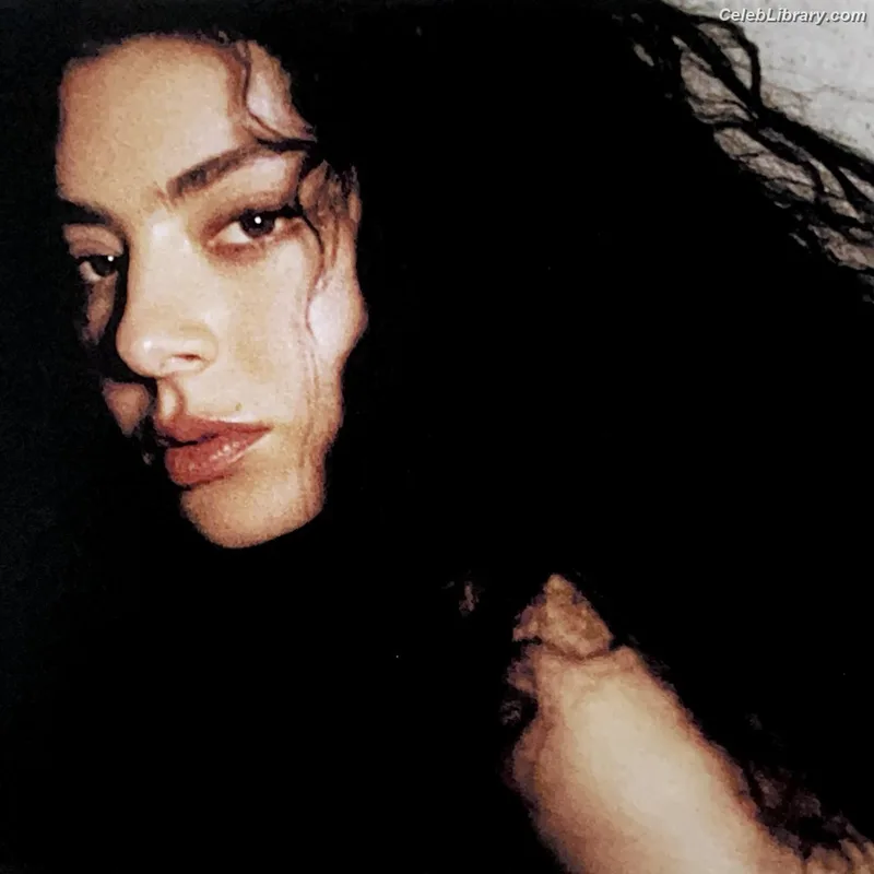 Charli XCX photo 3 of 2701