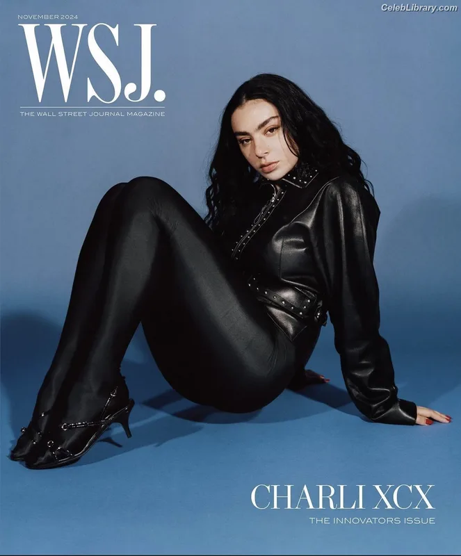 Charli XCX photo 11 of 2701