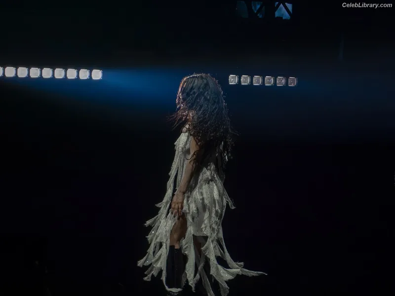 Charli XCX photo 15 of 2701