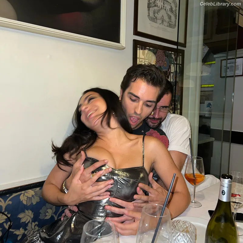 Charli XCX photo 20 of 2701