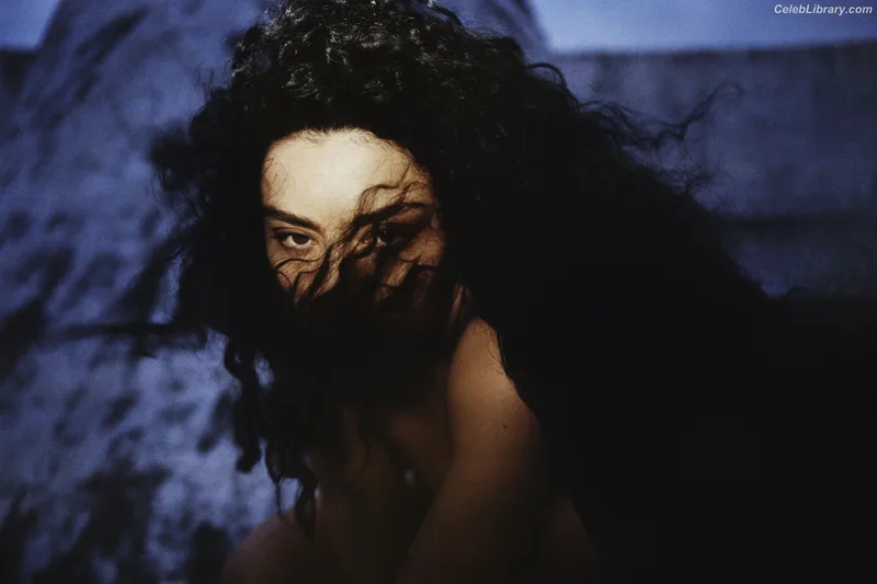 Charli XCX photo 10 of 2701