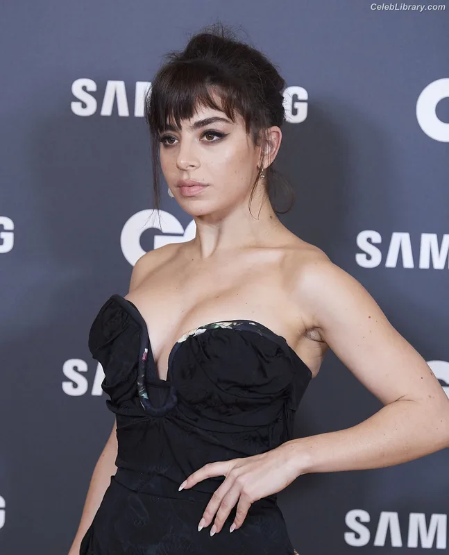 Charli XCX photo 15 of 2701