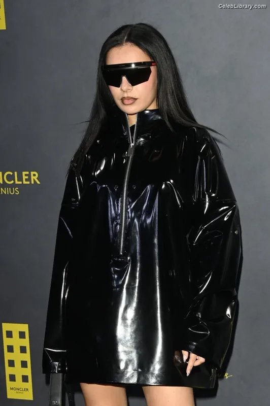 Charli XCX photo 16 of 2701