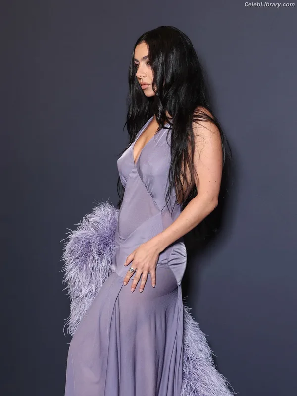 Charli XCX photo 14 of 2701