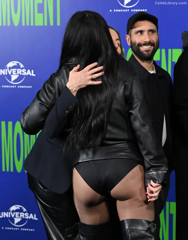Charli XCX photo 4 of 2701