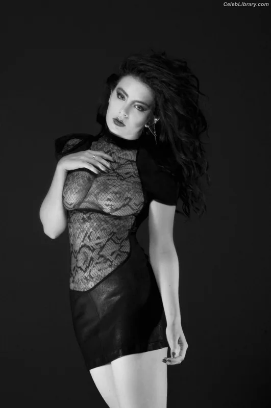 Charli XCX photo 22 of 2701