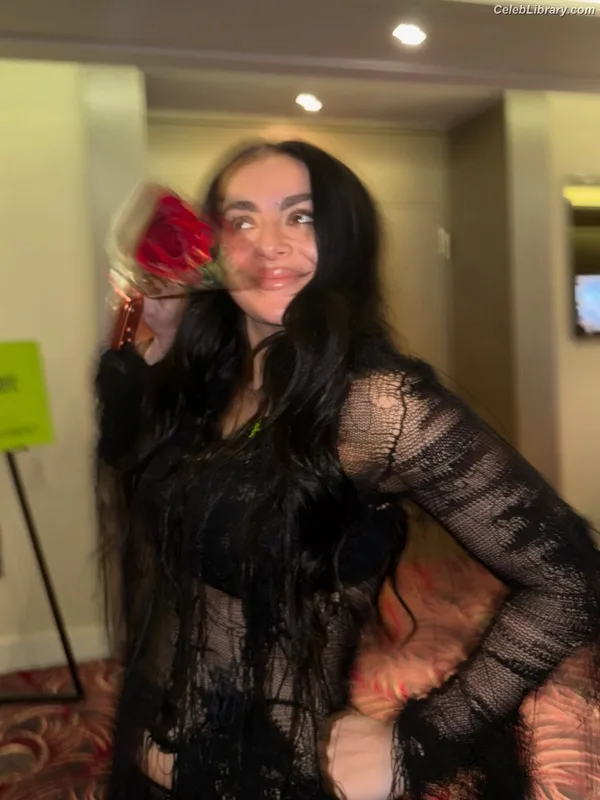 Charli XCX photo 12 of 2701
