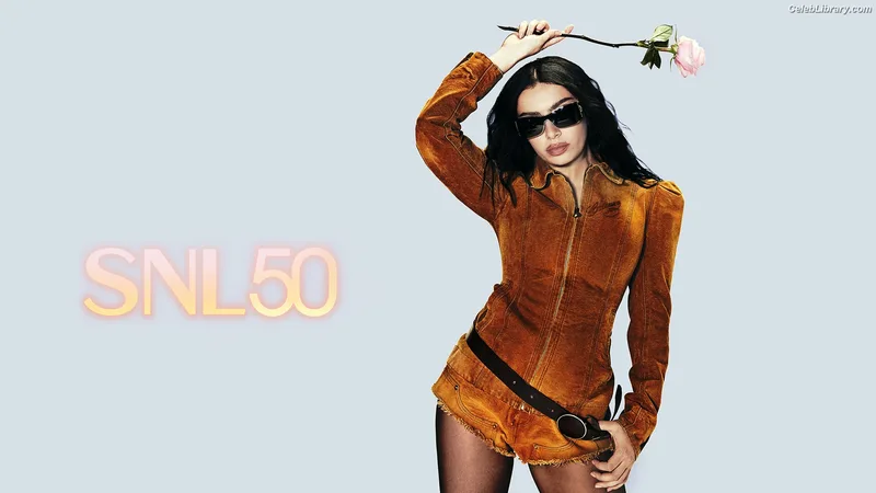 Charli XCX photo 1 of 2701