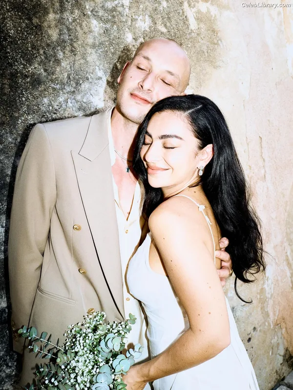 Charli XCX photo 18 of 2701