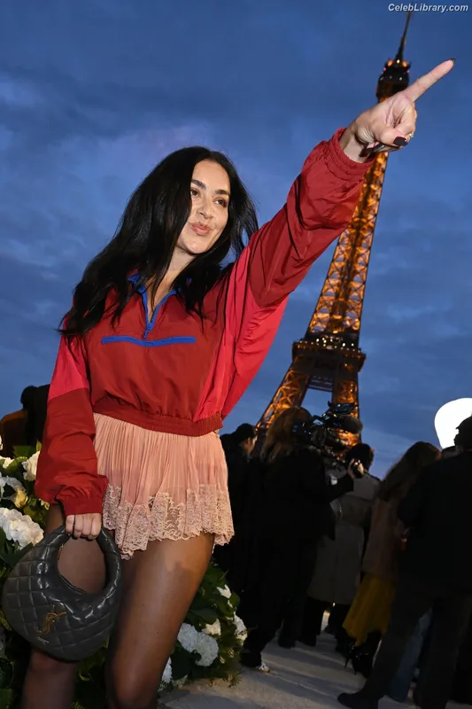 Charli XCX photo 10 of 2701