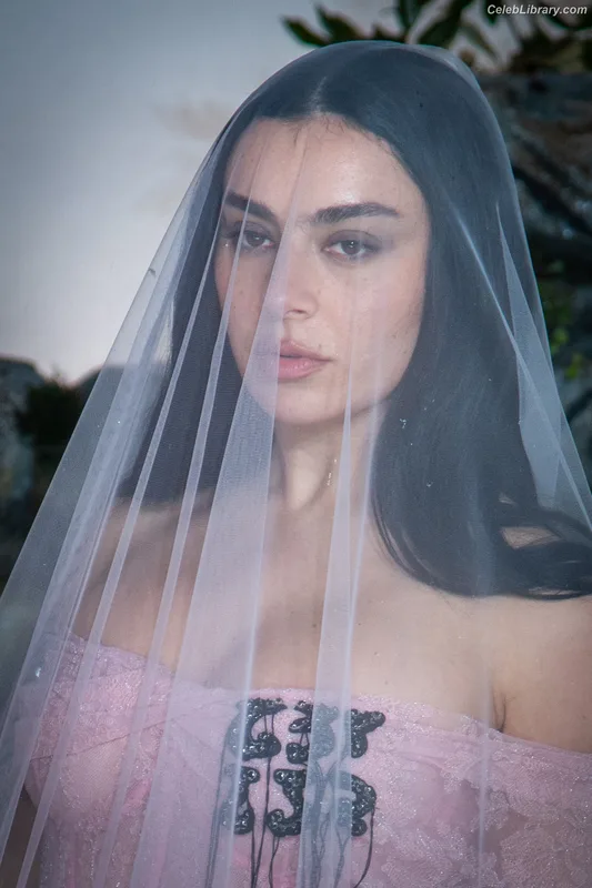 Charli XCX photo 18 of 2701