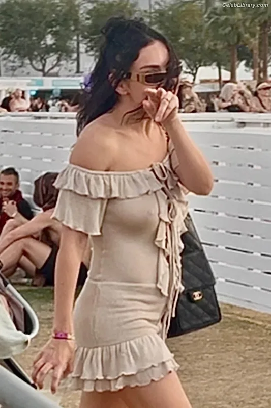 Charli XCX photo 8 of 2701