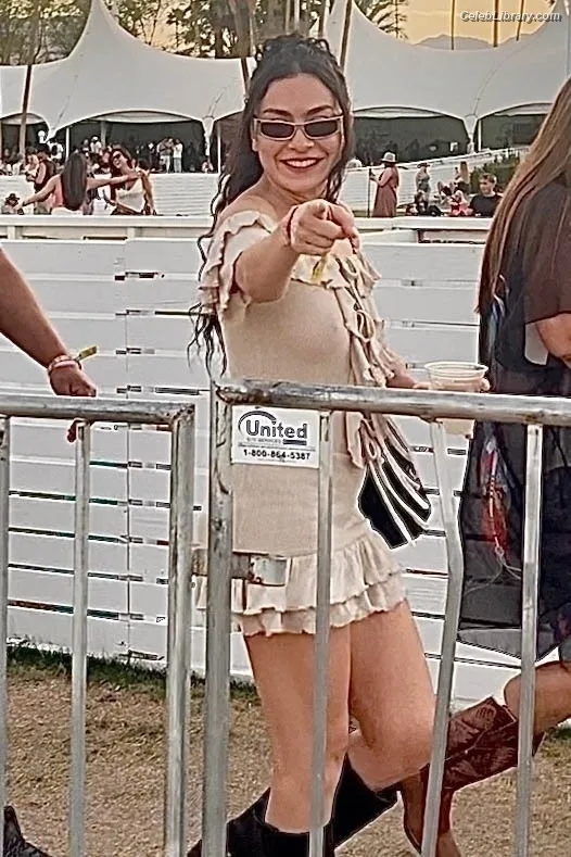 Charli XCX photo 13 of 2701