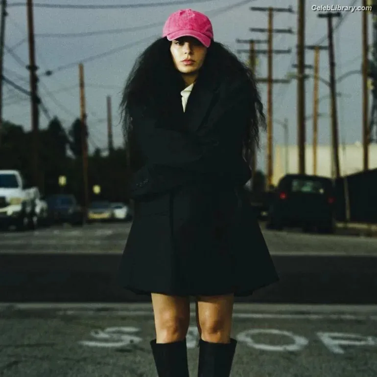 Charli XCX photo 14 of 2701