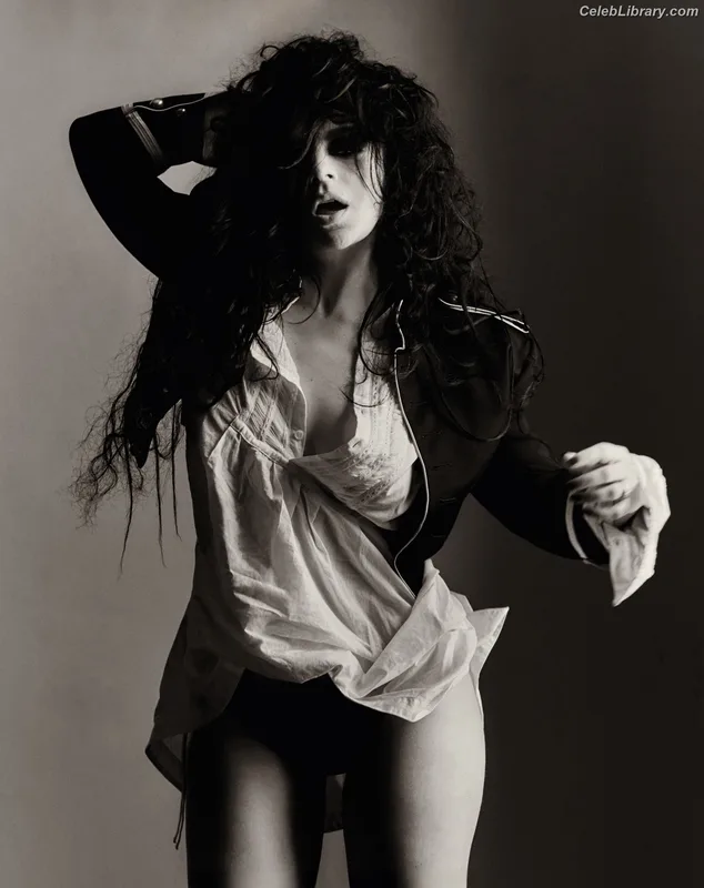 Charli XCX photo 24 of 2701