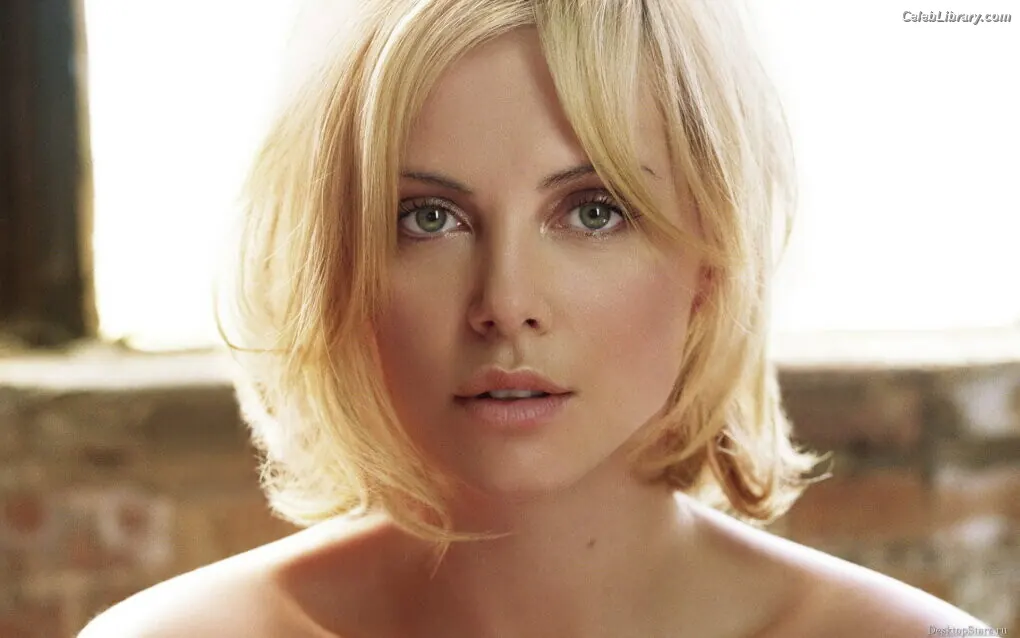 Charlize Theron photo 15 of 871