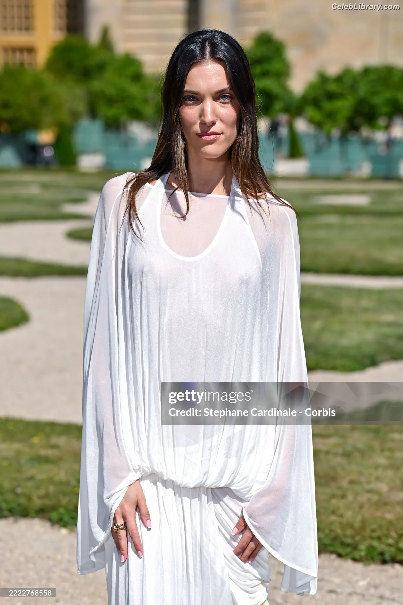 Charlotte Cardin photo 21 of 74