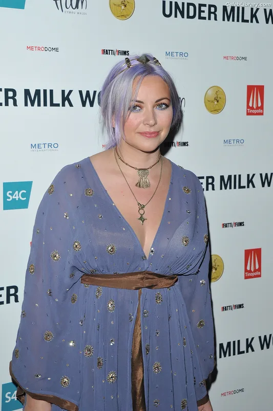 Charlotte Church photo 6 of 80