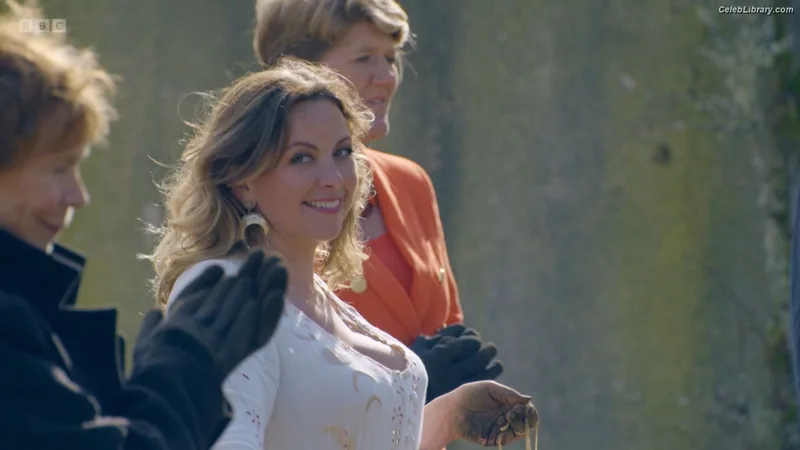 Charlotte Church photo 21 of 80