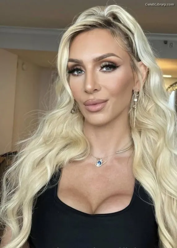 Charlotte Flair photo 6 of 715