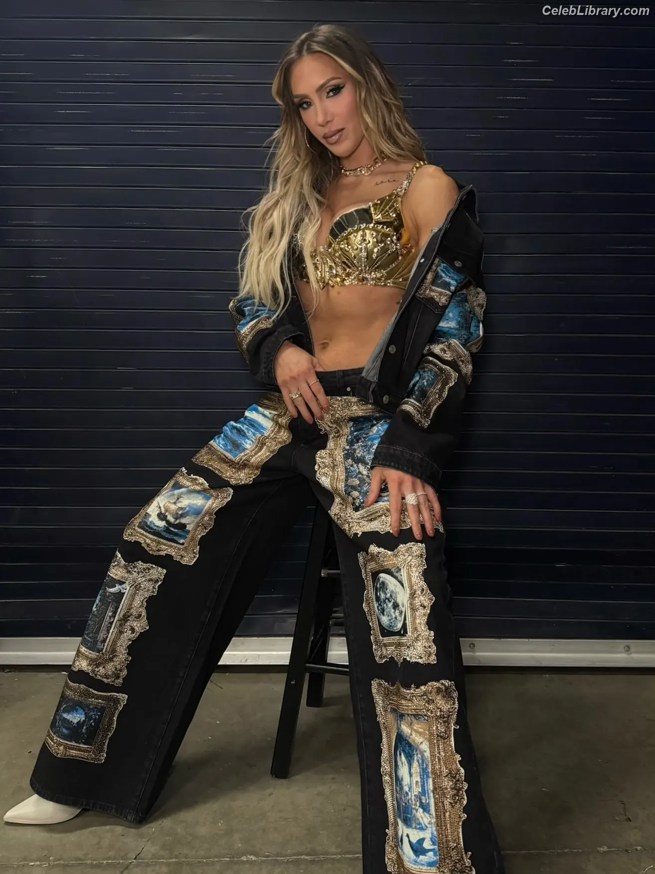 Charlotte Flair photo 11 of 715
