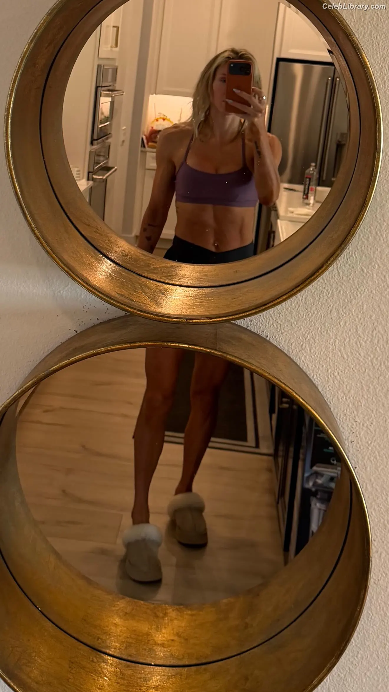 Charlotte Flair photo 13 of 715