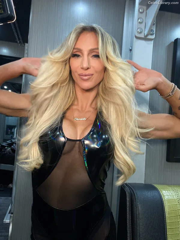 Charlotte Flair photo 20 of 717