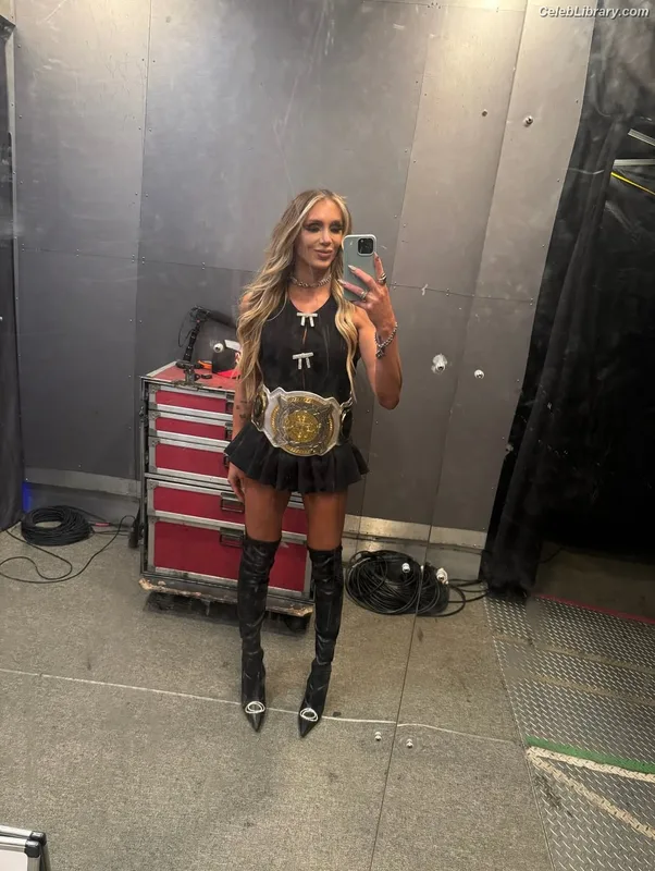 Charlotte Flair photo 7 of 717
