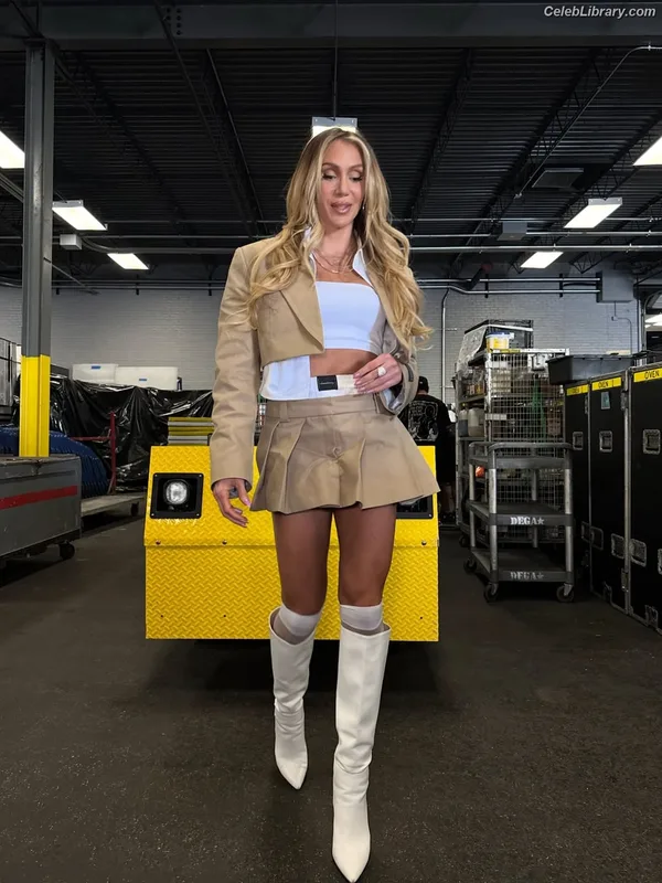 Charlotte Flair photo 19 of 717