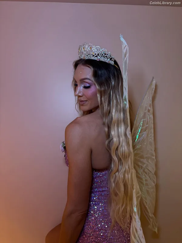 Charlotte Flair photo 22 of 717