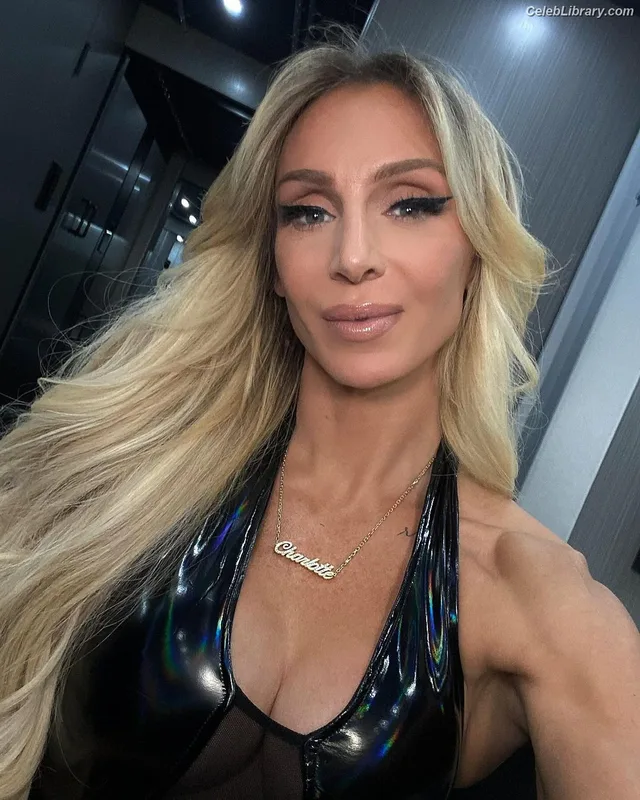 Charlotte Flair photo 12 of 717