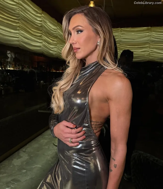 Charlotte Flair photo 17 of 717