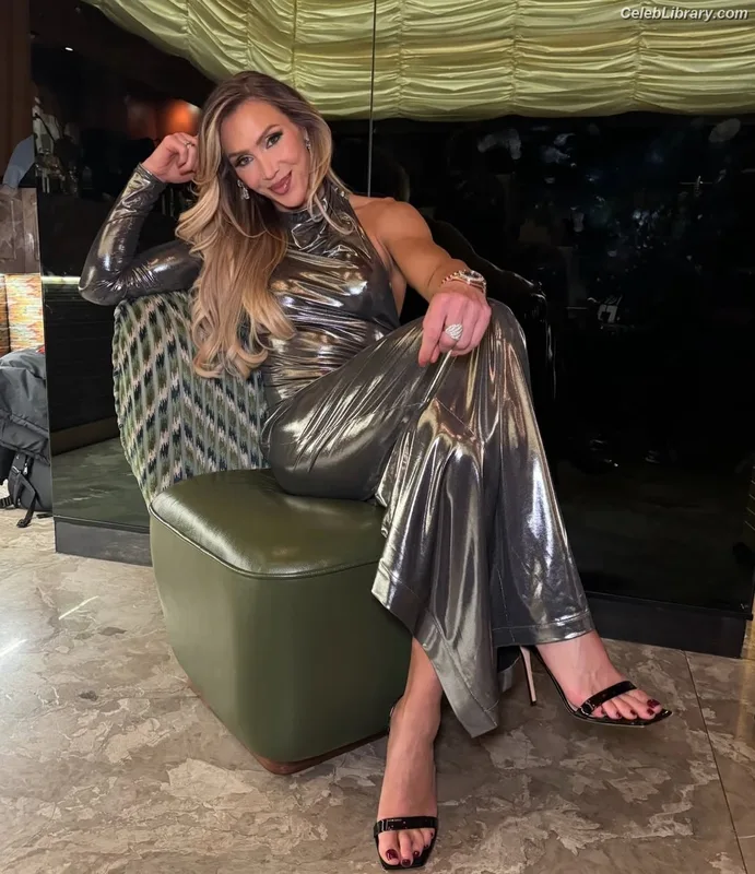 Charlotte Flair photo 18 of 717