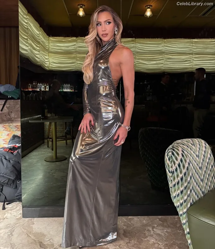Charlotte Flair photo 19 of 717